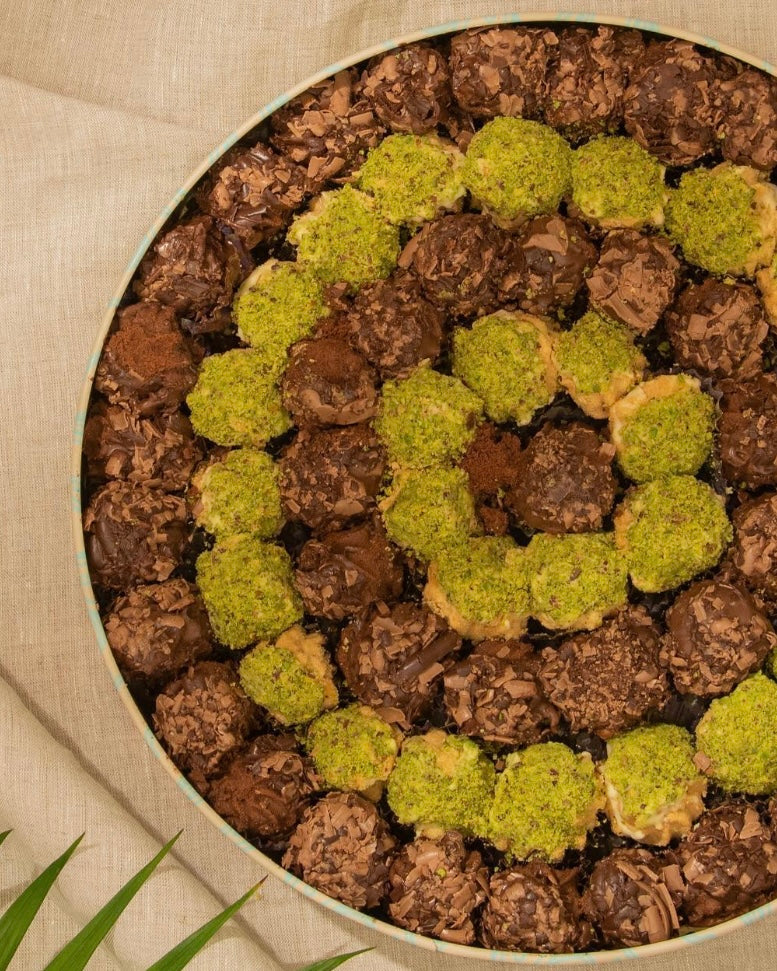 AlMthaq AlArabi Royal Petitfour